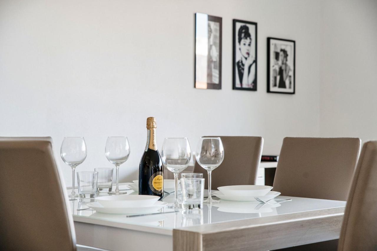 Apartamento Silvia Lenno House - The House Of Travelers Exterior foto