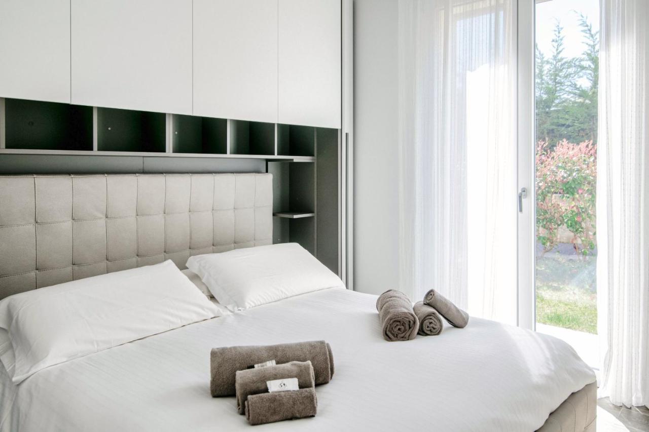 Apartamento Silvia Lenno House - The House Of Travelers Exterior foto
